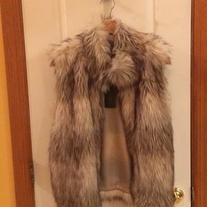 Faux fur white/tan vest! Never worn